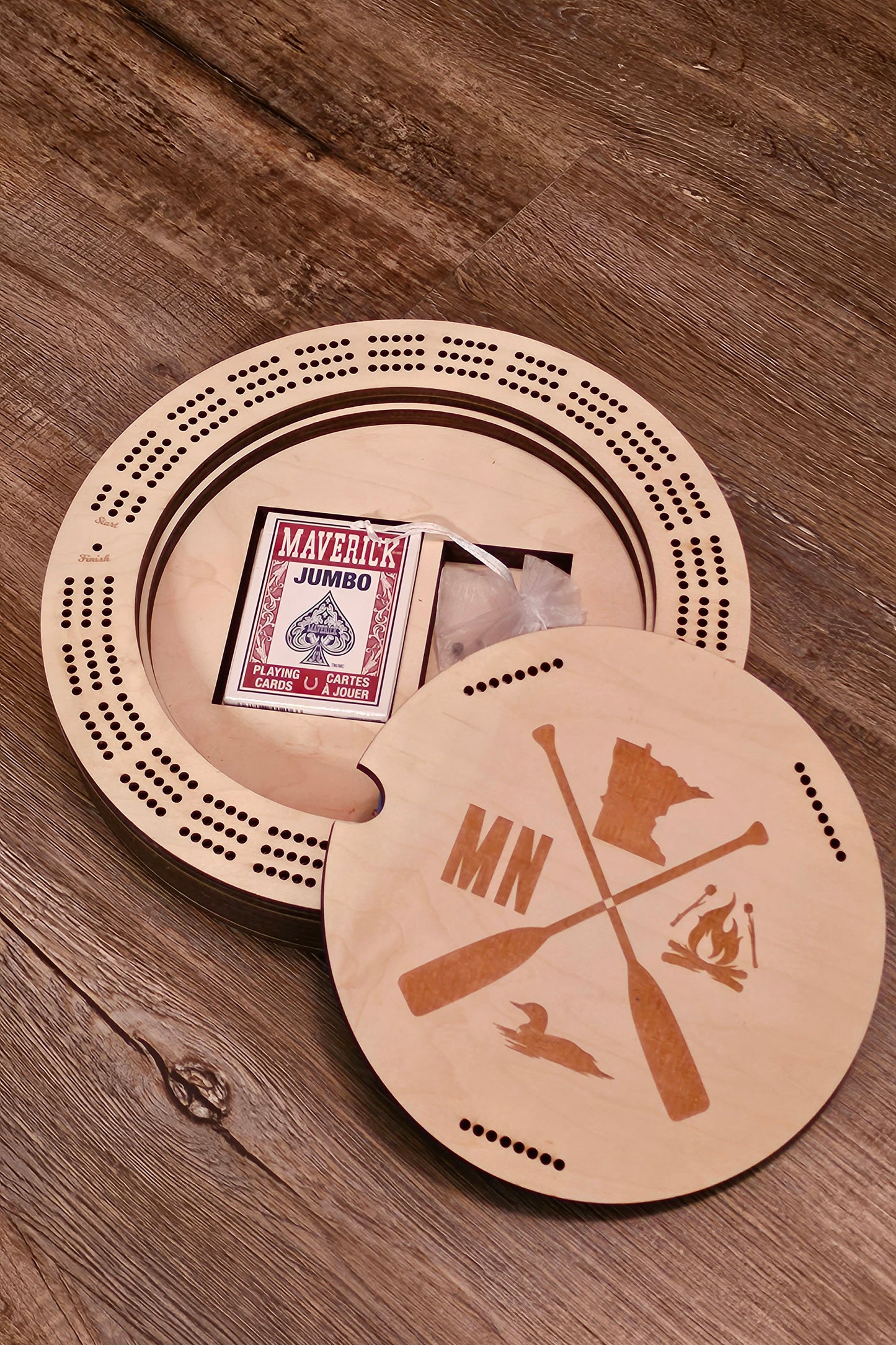 Round Cribbage Board