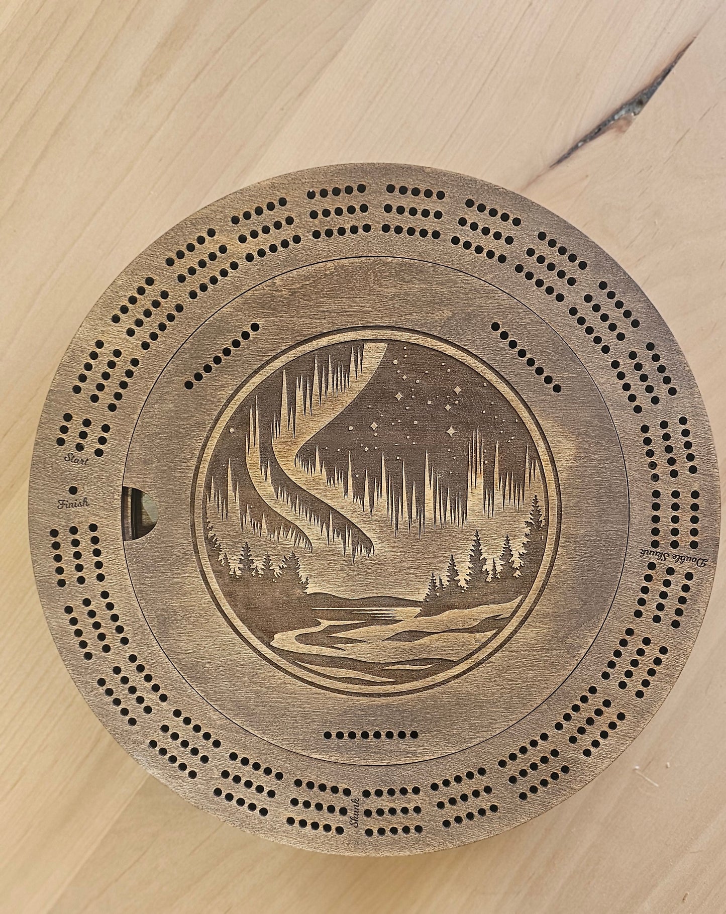 Round Cribbage Board