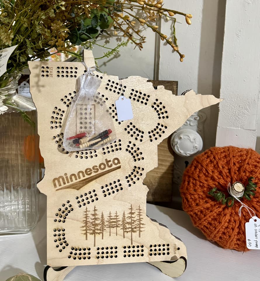 Minnesota Shaped Cribbage Board