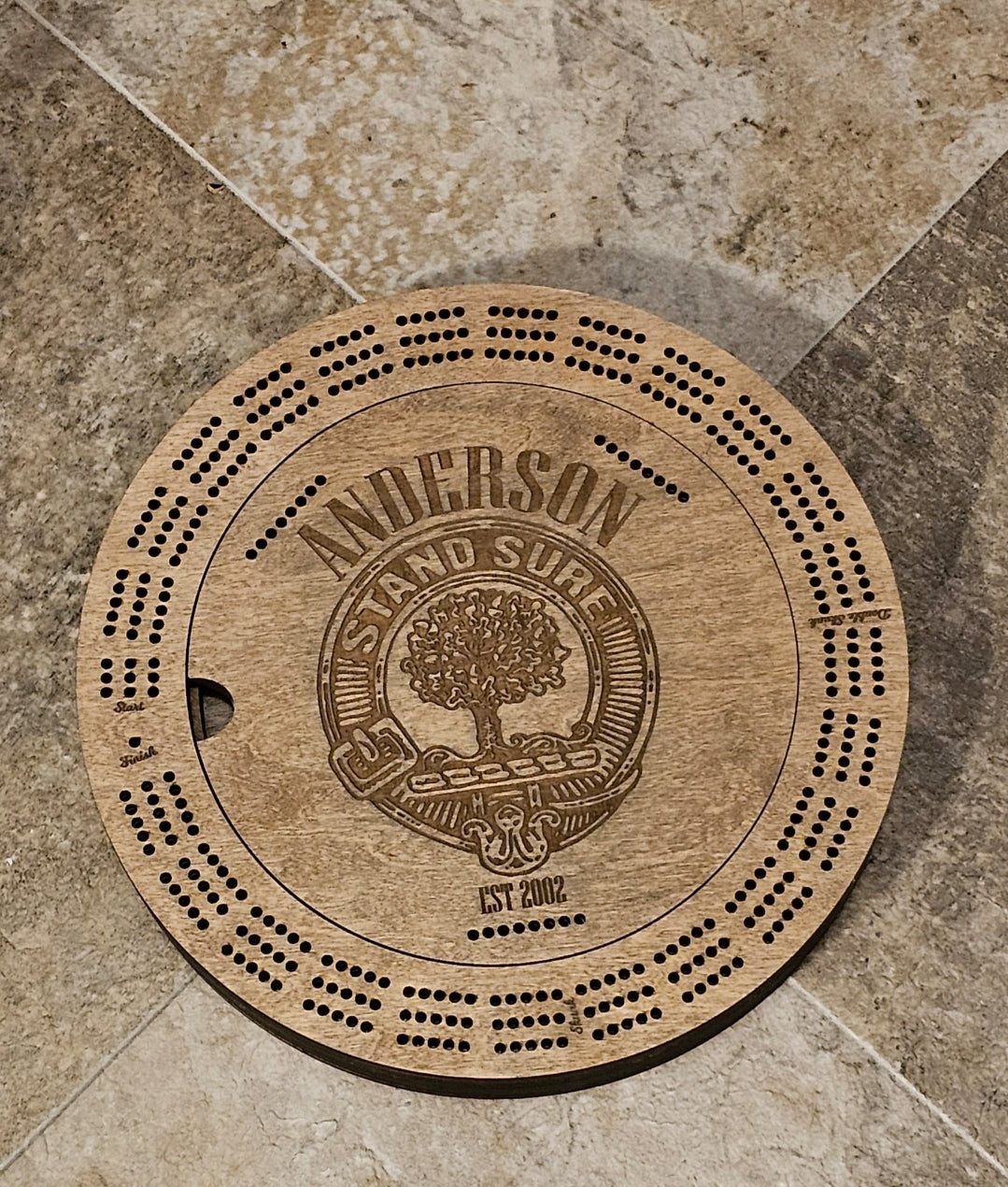 Round Cribbage Board